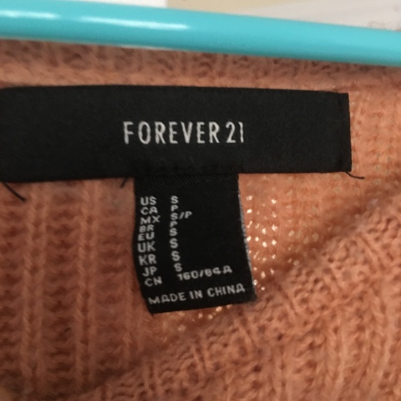 Forever 21! Pink size small sweater - Picture 4 of 8